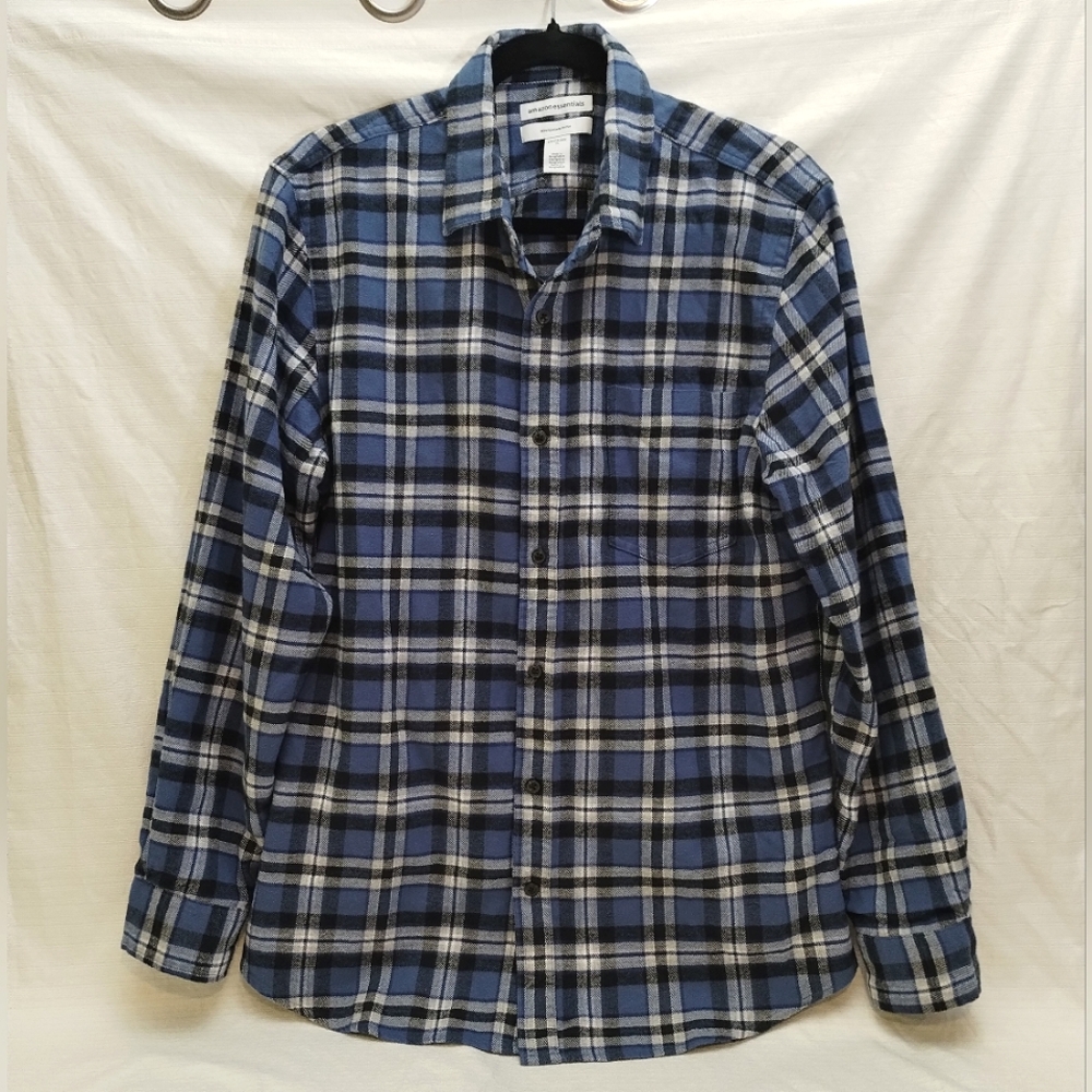 Amazon essentials men's flannel sz medium
